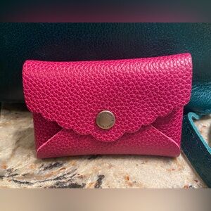 Portland Leather Daisy Wallet Plus in Cosmo - NEW